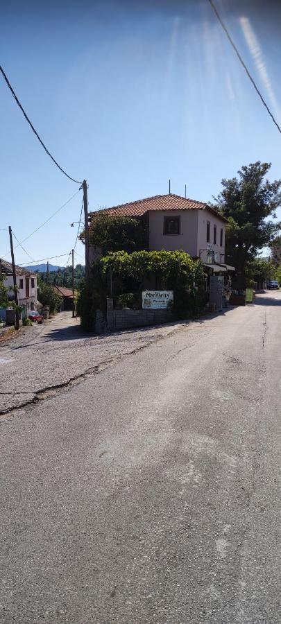 דירות Theologos  House Margarita מראה חיצוני תמונה